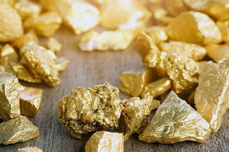 За полгода Кыргызстан продал за рубеж всего 190,7 килограмма золота