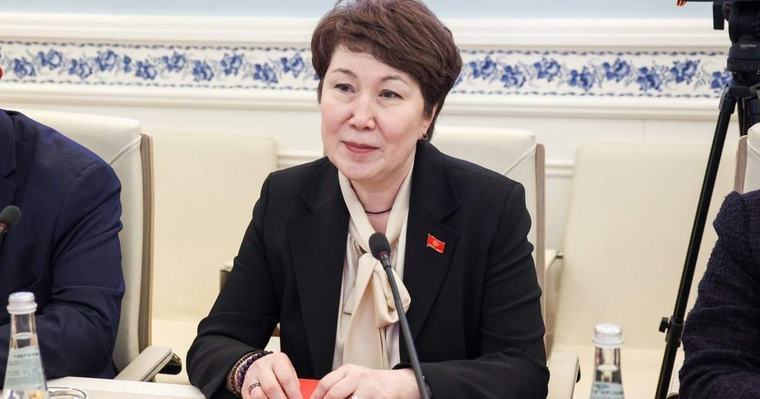 Гуля Кожокулова Мамлекеттик Думанын шайлоосуна байкоо жүргүзөт 7 сентябрь 19:00