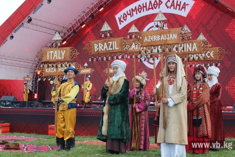 "Кочмондор санаты" собрал в Чолпон-Ате музыкантов из 38 стран